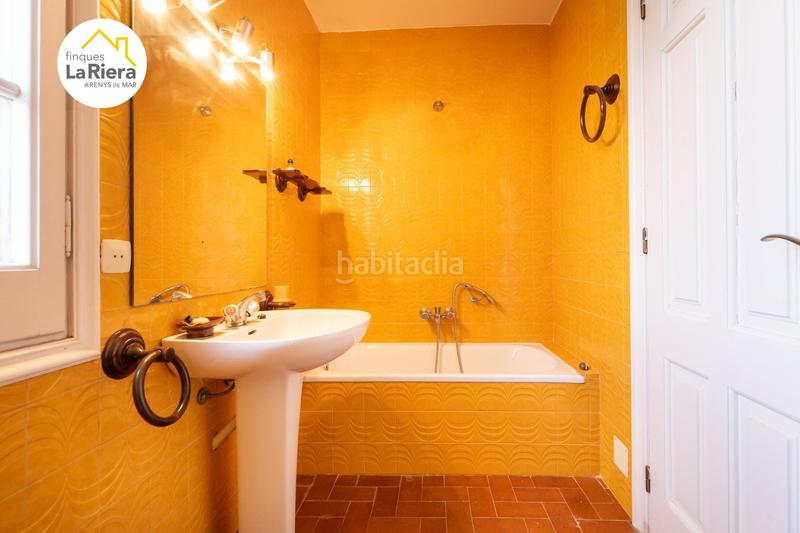 Foto fb7655d0-c81c-4242-a90c-dfa3326e7843. Chalet con parcheggio piscina in Arenys de Munt