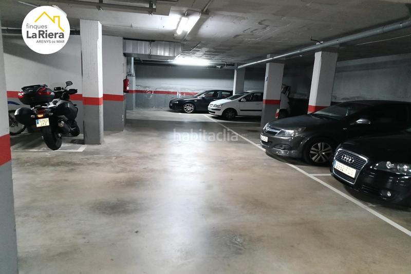 Foto d1ecb951-4e06-4b97-ad8e-906ee618c264. Autoparkplatz in Zona alta Arenys de Mar
