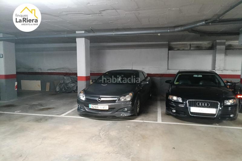 Foto e646516f-510c-43c7-9c77-f68e2e72bbeb. Autoparkplatz in Zona alta Arenys de Mar