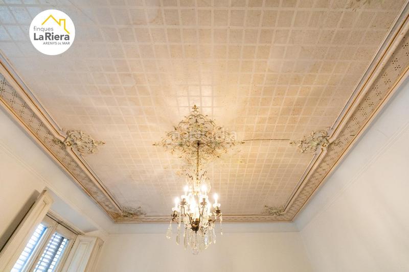 Foto 3ff7a626-6187-4daa-b580-5fe795506b98. Édifice dans Centre Arenys de Mar