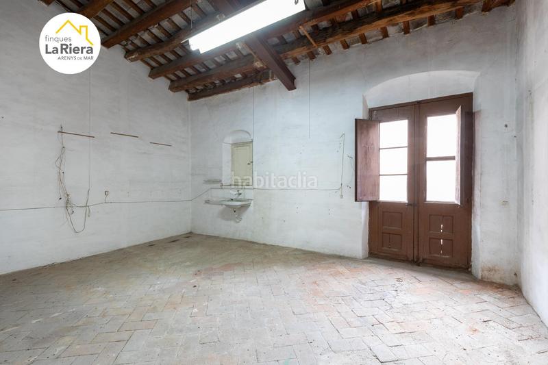 Foto 7bc544dc-3f72-4a86-a1ac-e84eb2f7524e. Édifice dans Centre Arenys de Mar