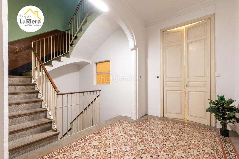 Foto a2c1cb8e-e8c6-444a-a210-c40f25d928d0. Édifice dans Centre Arenys de Mar