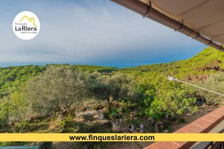 Casa a Arenys de Munt. Finca rustica con bonita casa y vistas al mar!