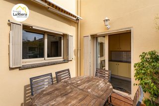 House in Arenys de Munt. Casa de pueblo muy céntrica a punto para entrar a vivir !!