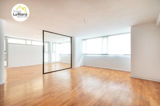 Miete Büro in Centre. Despatx professional a la riera bisbe pol.