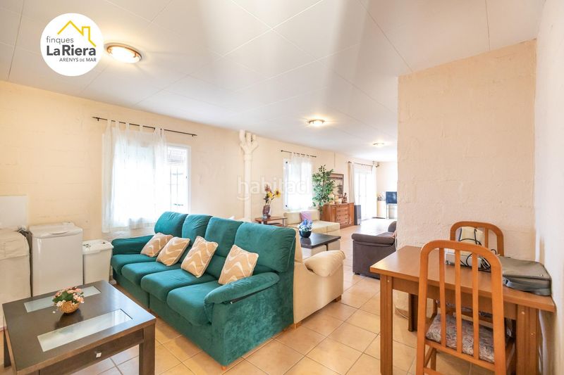 Foto 46a9158d-a680-4f55-8646-4fef86418a02. Edifici a Arenys de Munt