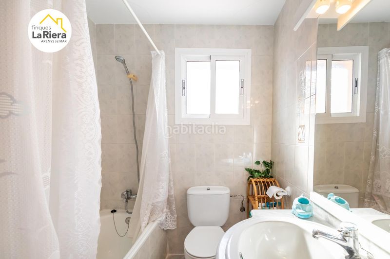 Foto 74bbc106-5ed3-4aed-882b-6d413208e046. Edifici a Arenys de Munt