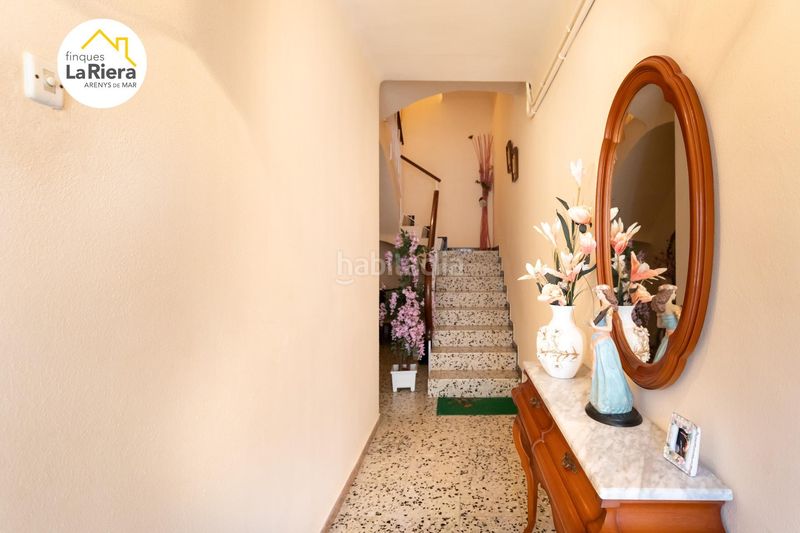 Foto 91d377de-8f53-4422-854d-4ce3feaed7a5. Edifici a Arenys de Munt