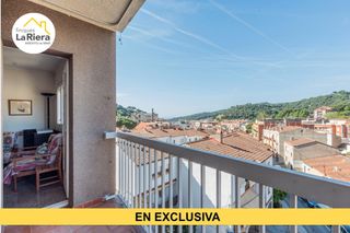 Piso en Arenys de Munt. Oportunidad! piso con ascensor, 4 habitaciones y buenas vistas!