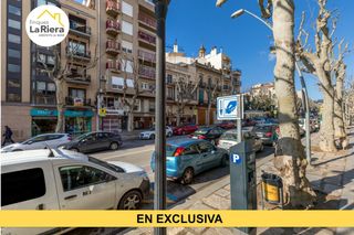 Building in Centre. Edificio en venta en la riera de arenys de mar!