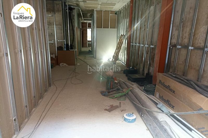 Foto 4ac38b90-6cc1-459f-b687-ace2716fa4e5. Planta baixa a carrer avall 31 a Centre Arenys de Mar