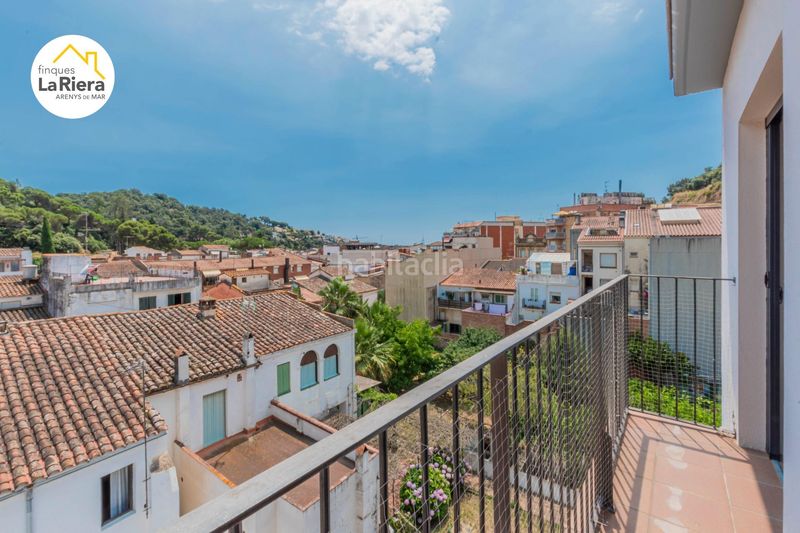 Foto 5e1f879f-0da9-424c-b217-f6f93f3bbe70. Dúplex amb calefacció piscina a Arenys de Munt