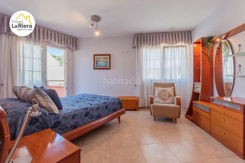 Foto 4d1b935f-fc8d-4cac-944c-c32f8e3d08d8. Casa amb calefacció aparcament a Arenys de Munt