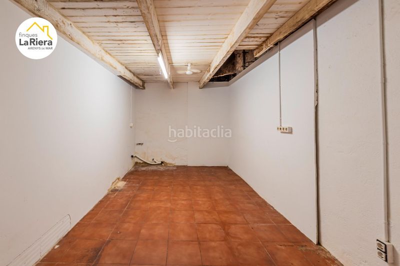 Foto 7dea619b-658b-4d91-b6c7-d2cbd69be6da. Local comercial a Centre Arenys de Mar