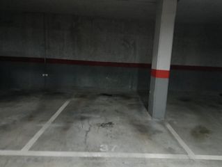 Alquiler Parking coche en Zona alta. Parquing en alquiler en calle doedes 52