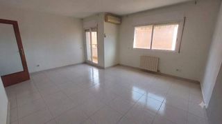 Appartement  Riera del pare fita. Buena oportunidad  piso con ascensor y 3 habitaciones.