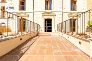 Attico in Caldes d´Estrac. Excepcional atico en edificio centenario totalmente rehabilitado