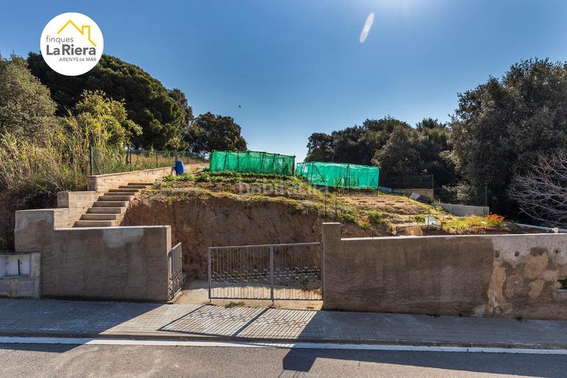Foto 92197a75-0bab-47be-bb48-4644ed717802. Terreno residencial fantástica parcela en venta ! en Arenys de Mar