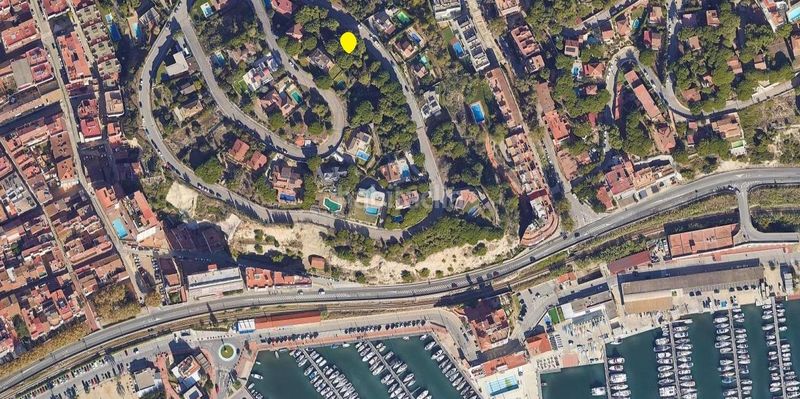 Foto 192f1350-9e8d-4903-a830-c782d3808278. Terreny residencial a Urbanitzacions Arenys de Mar