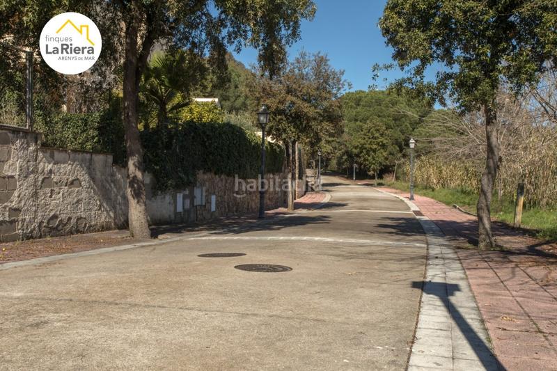 Foto e4c4e9ab-2a65-4c4e-bb32-df64ea15be1f. Terreno residencial parcela en venta. en Urbanitzacions Arenys de Mar