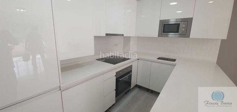 Foto c8d1f172-c73f-44df-8475-2e8d40bc6356. Piso  en Romana Playa Marbella