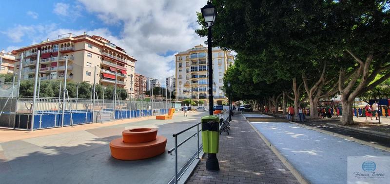 Foto 071e80ab-ff55-4c16-8b4f-b80532dcbdfd. Aparcament cotxe a Los Boliches Fuengirola