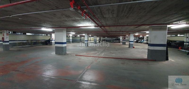 Foto 0fed4995-a66d-475b-8ad0-abc53d12f5dd. Aparcament cotxe a Los Boliches Fuengirola