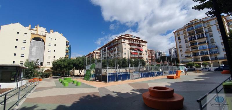 Foto f0384de0-9b46-4d71-a468-7c844247d166. Aparcament cotxe a Los Boliches Fuengirola