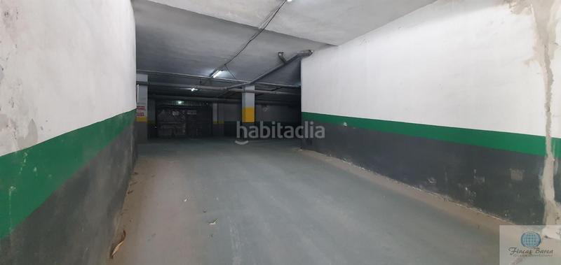 Foto c6f49fd4-8eb5-4d0e-8ed9-ce6fb0833700. Parking coche garaje en Centro ciudad Fuengirola