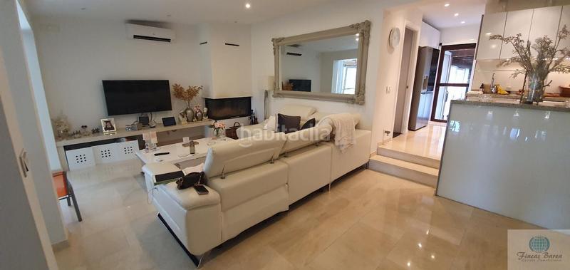 Foto c6e54685-fb1c-4694-8925-4ab8c086ee59. Chalet  en Los Pacos Fuengirola