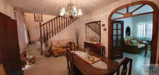Casa adossada en Centro ciudad. Fuengirolacasa