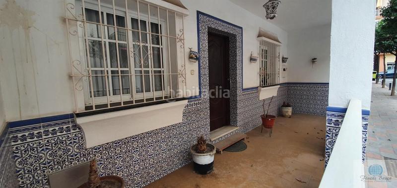 Foto 1265b91a-4f3c-47b4-b6a6-ce3e3ca5e6b6. Casa adossada a Centro ciudad Fuengirola