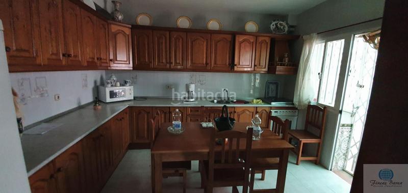 Foto 14b5ec6f-5038-4f03-b835-8198a52473e5. Casa adossada a Centro ciudad Fuengirola