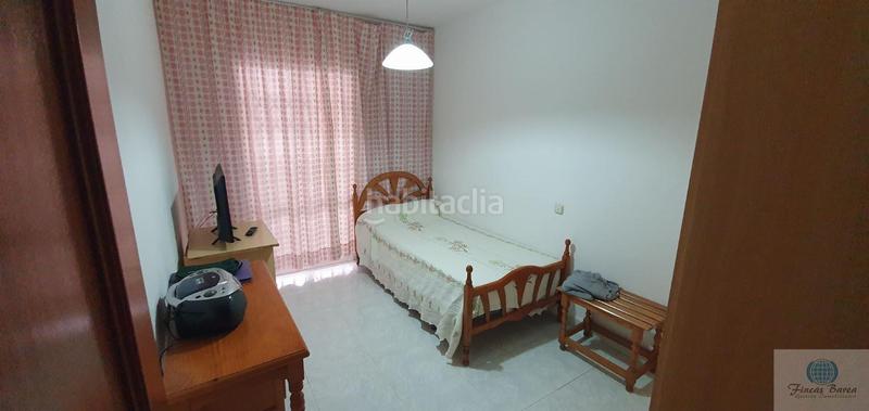 Foto f79564bf-3a78-446e-b597-57d6358f53d5. Casa adossada a Centro ciudad Fuengirola