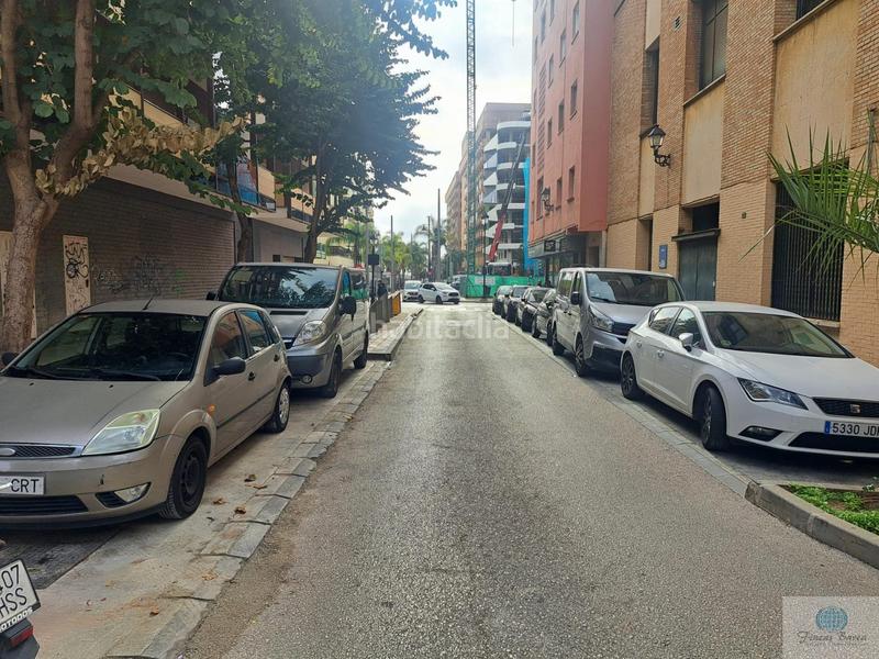 Foto 1f948524-44e6-4c7b-9d7e-f60593be16c2. Parking voiture dans Puerto Deportivo Fuengirola