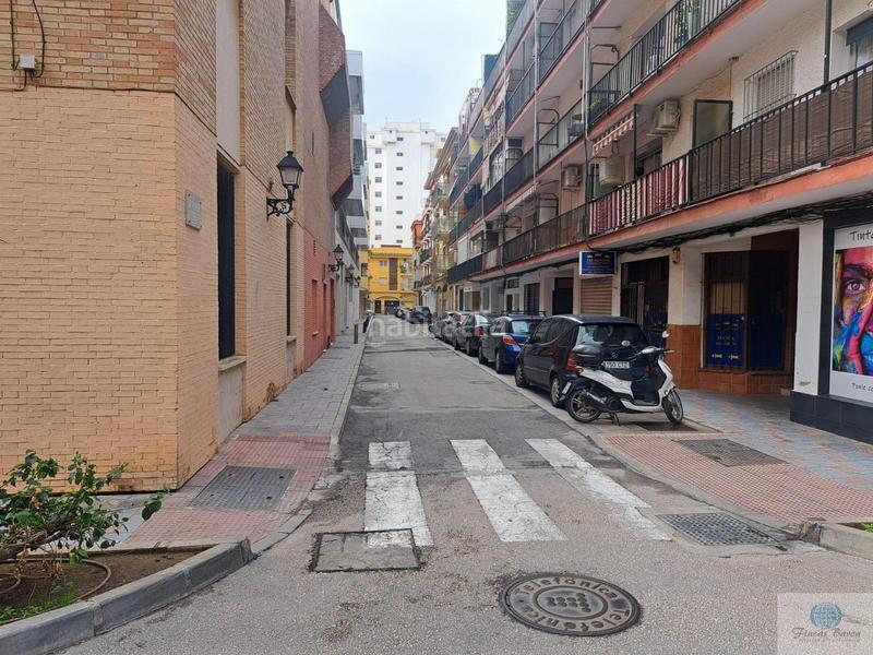 Foto 74bf44fb-2d6b-49b0-ba35-f965baafad2a. Parking voiture dans Puerto Deportivo Fuengirola