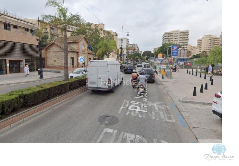 Foto ba236568-83ce-4ef3-a33f-cef982e9f5be. Parking voiture dans Puerto Deportivo Fuengirola