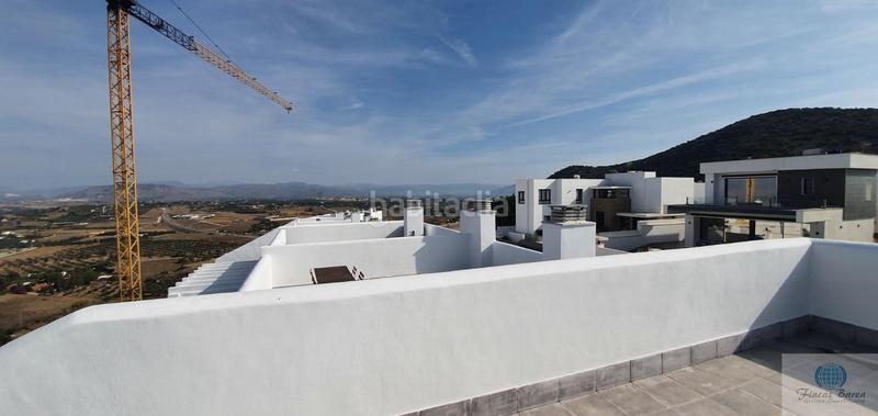 Foto 8597569b-6462-4951-96f3-4e3e181c7fe5. Chalet avec parking piscine dans Coín