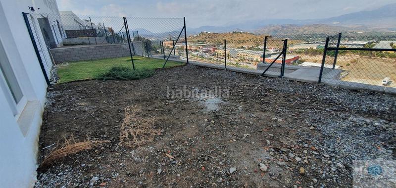 Foto f3e93bf9-cddf-4f0c-860d-c8598ed70e09. Chalet avec parking piscine dans Coín