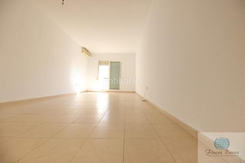 Foto 6ef20e54-ef66-4562-8f83-2adf39019de9. Pis amb piscina a Los Árboles Mijas