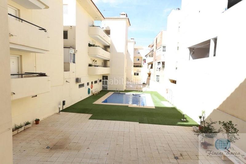 Foto c6848254-e8bb-41fe-94e9-7e0b87965375. Pis amb piscina a Los Árboles Mijas