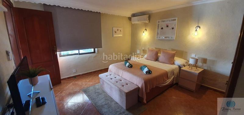 Foto 5424a1c4-5046-41af-86a2-8e12be8a1aec. Location chalet avec piscine dans Calahonda Mijas
