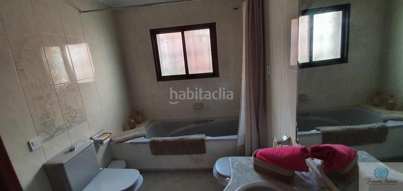 Foto c34d124a-8308-4b44-8956-4bd512f86f1f. Location chalet avec piscine dans Calahonda Mijas