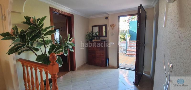 Foto df4ddf40-bd8a-4ed2-8a6d-77b514e86a45. Location chalet avec piscine dans Calahonda Mijas