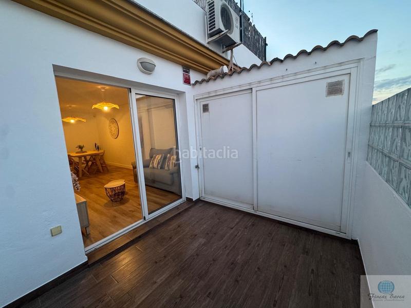 Foto 5518025c-07c4-475d-88fd-7413bd07b674. Ático atico en Las Flores Mijas