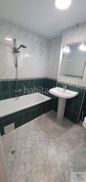 Foto 04fe8481-4a93-4ca7-bd71-46684c2e6d74. Pis amb aparcament piscina a Centro Mijas