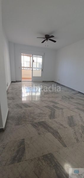 Foto e1febef5-6479-40e8-8183-f2e4b6673fa9. Pis amb aparcament piscina a Centro Mijas