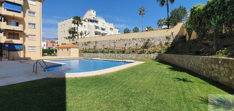 Foto e71b45e8-4c40-444d-8323-67fd221b3730. Pis amb aparcament piscina a Centro Mijas