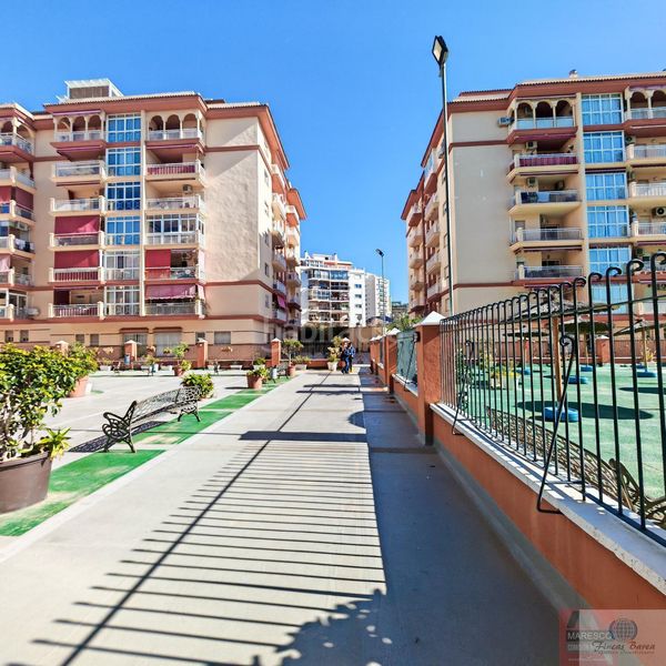 Foto d6ad871e-fa8e-400f-9dea-dc8caa32b759. Pis amb aparcament piscina a Los Boliches Fuengirola