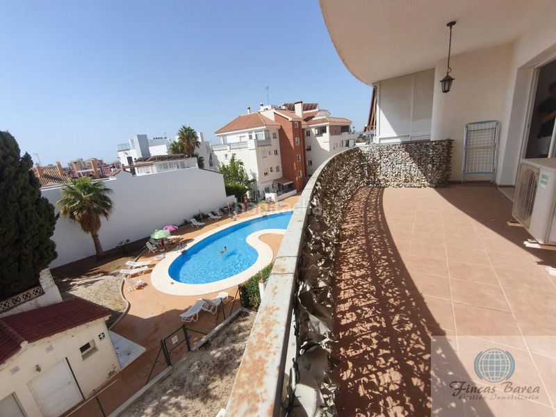 Foto 0d0525f3-b26e-4f1c-abcb-500d3f6a51e0. Pis amb aparcament piscina a Los Pacos Fuengirola